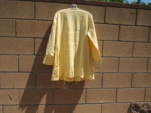 VTG 100% Linen Tunic Top Womens Twisty Tassel Detail Abalone Buttons M Yellow - Picture 9 of 10