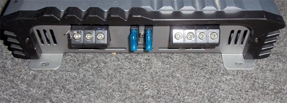 Amplificador de subwoofer 1D Lightning Audio LA-2100, respaldado por Rockford 400 vatios Foto 3 de 3