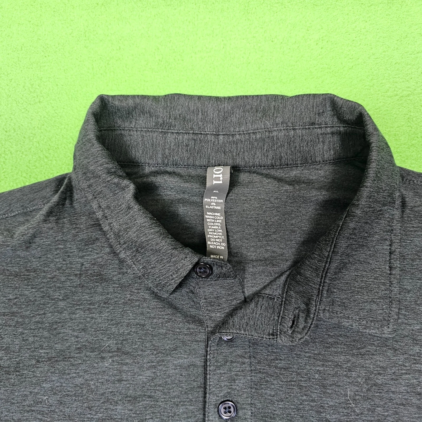 vuori strato tech heather golf pickle ball shirt