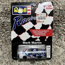 Revell Diecast 1/64 - 6 Valvoline Mark Martin 1996 
