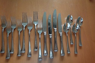 Zwilling JA Henckels Angelico 18/10 Stainless Flatware 16 Pc