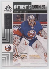 2011-12 SP Game Used Edition Authentic Rookies 150/699 Mikko Koskinen #140 a3q