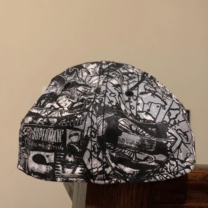 Superman DC Comics AOP Comic Book Flat Bill Baseball cap, Corduroy Logo, Sm/Md