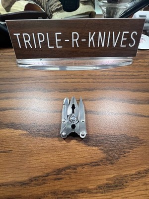 Seber Multi Tool Large and Small screwdrivers