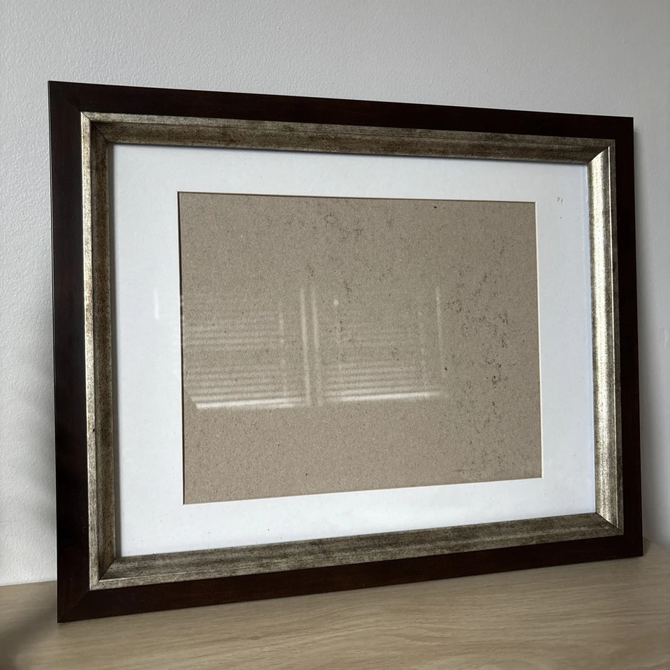 Lujoso Marco de Diploma - Diseño Clásico para Marcos de Graduación/Diploma con Mate Foto 2 de 4