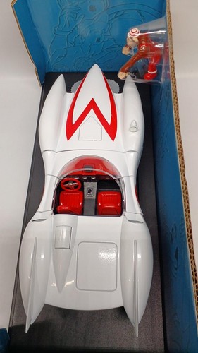 AMERICAN MUSCLE Speed Racer Mach 5 White Red 1/18 Diecast Car Model Collectible - Picture 9 of 9