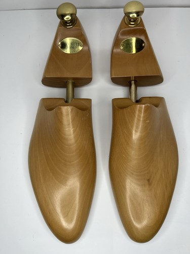 CROCKETT & JONES UK 9 E US 10  LACQUERED LASTED TREES SHOE TREE WOOD 631