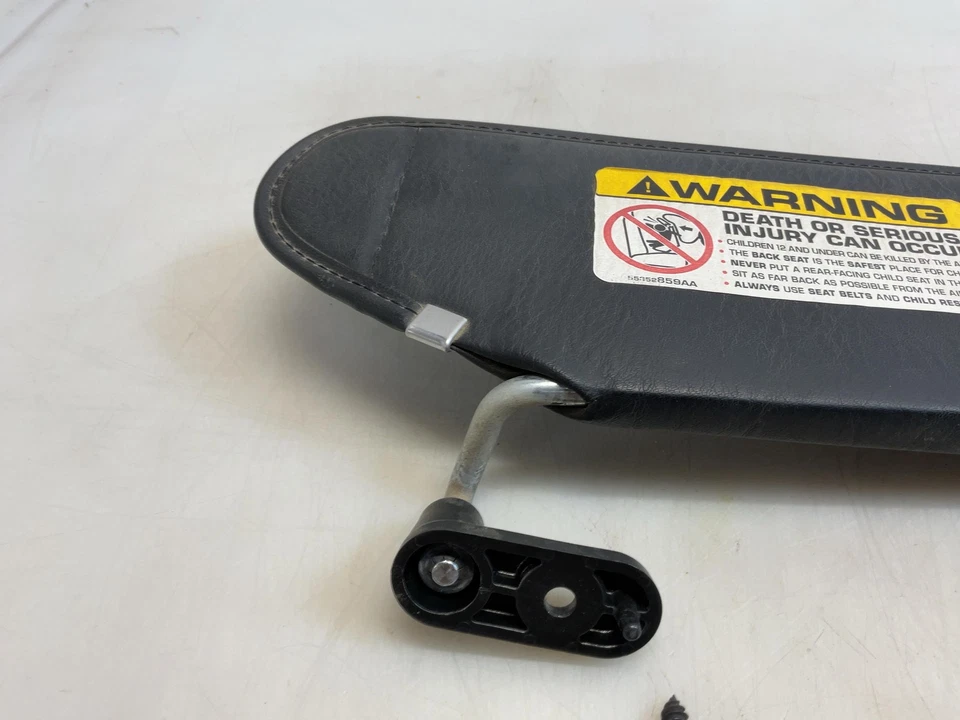 Jeep TJ Wrangler OEM Passenger Side Sun Visor Sunvisor Black 2003-06 055571 - Image 4 of 4