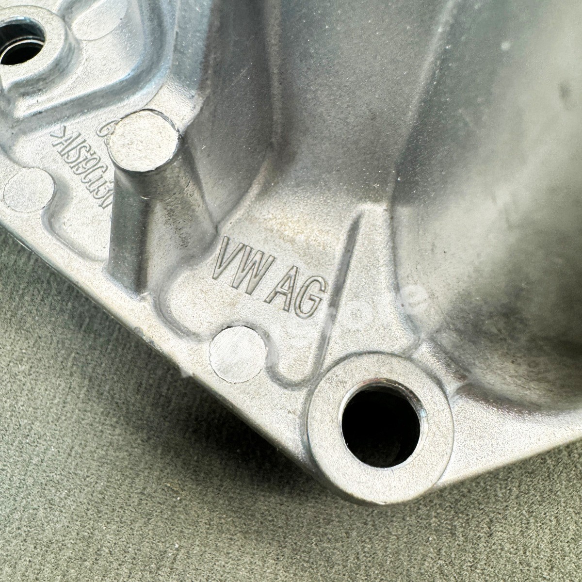 NEW Coolant Water Pump For 2017-2020 Bentley Bentayga 6.0L W12 07P121008A/B/C