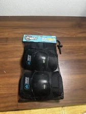 Maple Youth Skateboard Pad Set – Elbow, Knee & Wrist Guards – New in Mesh Bag