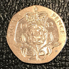 HIGH GRADE  UNC 1982 GREAT BRITAIN 20 PENCE COIN-OCT105