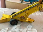 VINTAGE YELLOW TONKA SANDLOADER