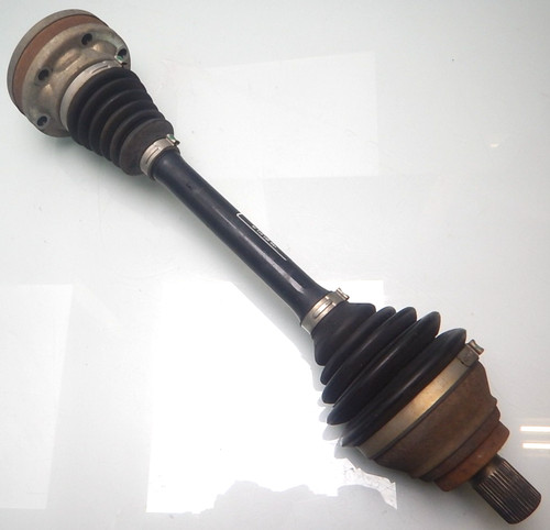 VW PASSAT 3C B7 / 1,8TSI / ANTRIEBSWELLE / vorne links / 1K0407271JK (CF165)