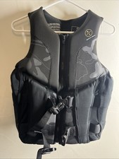 Hyperlite Life Vest Jacket Adult Small Camo Black Zip Up Free Motion Tech NICE
