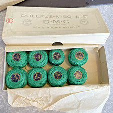 VTG BOX 8 BALLS DMC COTON PERLE 8 COTTON PEARL THREAD GREEN