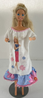 Vintage 1998 Barbie Bath Boutique Skipper Doll in 2001 Dreamtime Fashion Dress