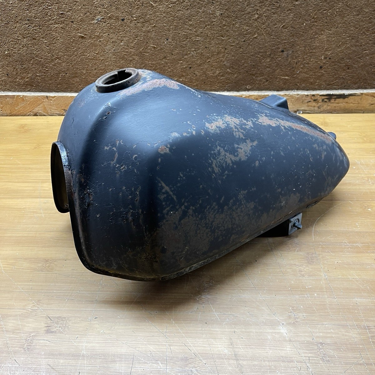 Kawasaki OEM 1984-1986 KLT 110 1986-1987 KLT 185 Gas Tank *RUSTY