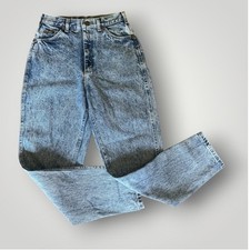 90s Vintage Lee High Rise Mom Jeans size 8 - Made in USA