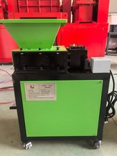200 double shaft shredder machine PE 150 250 jaw crusher 260 copper granulator