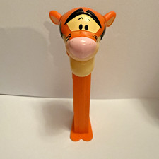 Disney Tigger PEZ Dispenser Winnie The Pooh Orange Footed Candy Tiger