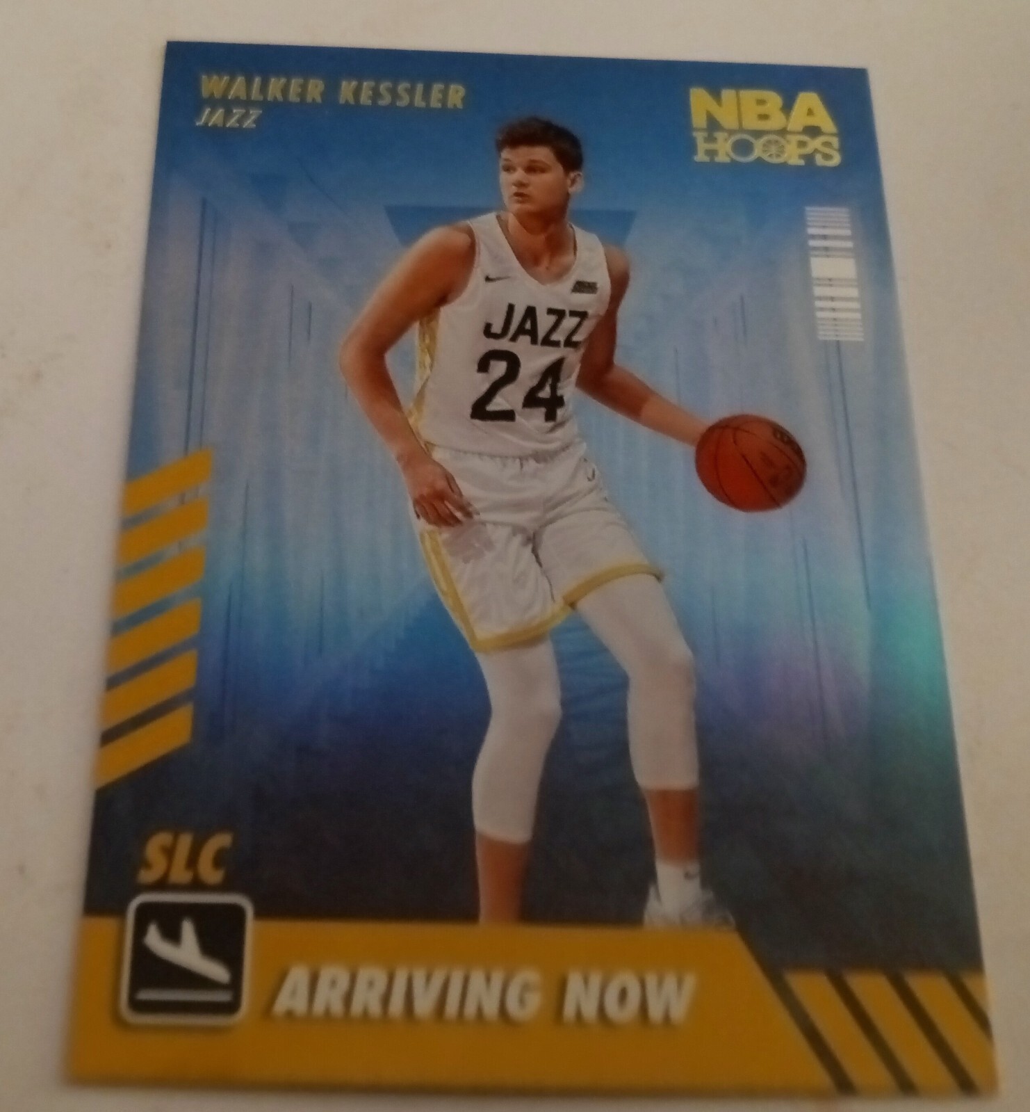 2022-23 NBA Hoops WALKER KESSLER Arriving Now HOLO ROOKIE Parallel #22 MIMT RC
