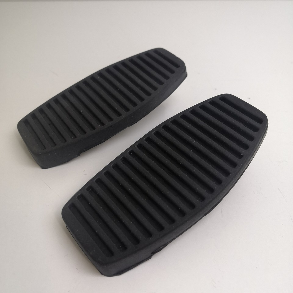 Pedalabdeckung Für Fiat Modelle Wie Panda, Punto, Fiorino | 2-tlg. Set Aus Gummi Für Brems- & Kupplungspedal