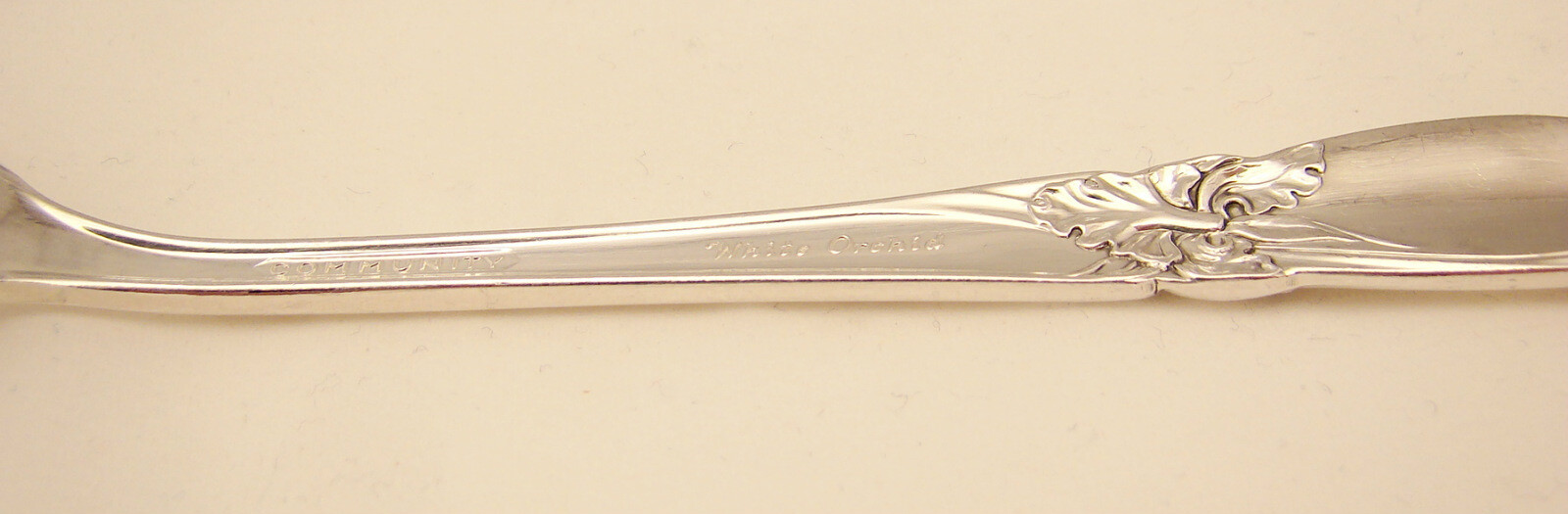 Oneida Community Silverplate 1953 WHITE ORCHID Lot of 2 Salad Forks 