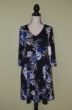 Karen Kane Jersey Knit A-line T-Shirt Dress Navy Blue Floral 3/4 Sleeve Small