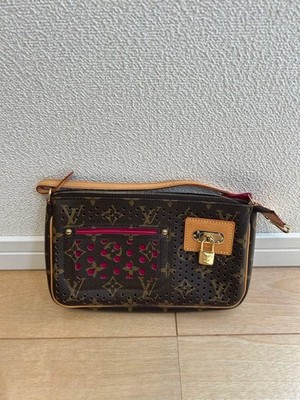 Louis Vuitton Monogram PERFO-POCHETTE ACCESSOIR 871874