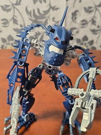 Lego Bionicle Piraka Vezok Figure Complete W/ Helmet From Lid And Spheres 8902