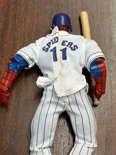 2001 MARVEL SPIDER-MAN BASEBALL ACTION FIGURE 10in. - Picture 5 of 10