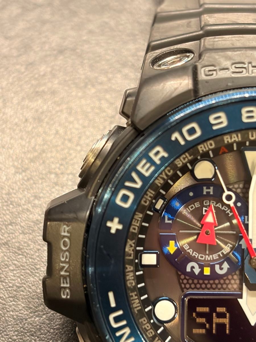 CASIO G-SHOCK GULFMASTER GWN-1000B-1BJF Triple Sensor Radio Solar