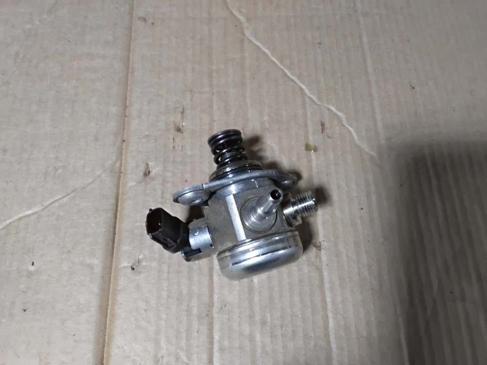 Bomba de inyección de combustible Nissan Rogue 2019-2025 Nissan Altima 2021-2023 montada en motor Foto 3 de 4