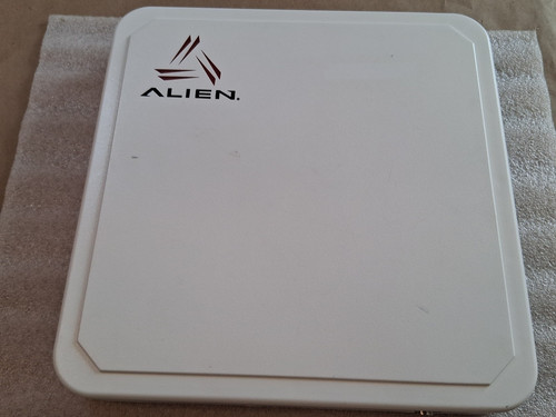 Alien Technology ALR-8697 866-960 MHz Circular Antenna