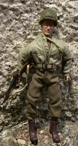 1/6 WWII Dragon/Sideshow US Army “Kelly” Clint Eastwood “Kelly’s Heroes” - Picture 5 of 10
