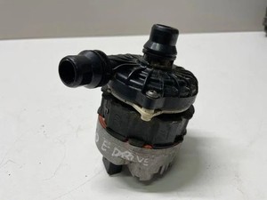 BMW 3 G20, G28 Zirkulationswassermotor 8686899 3.00 22163585