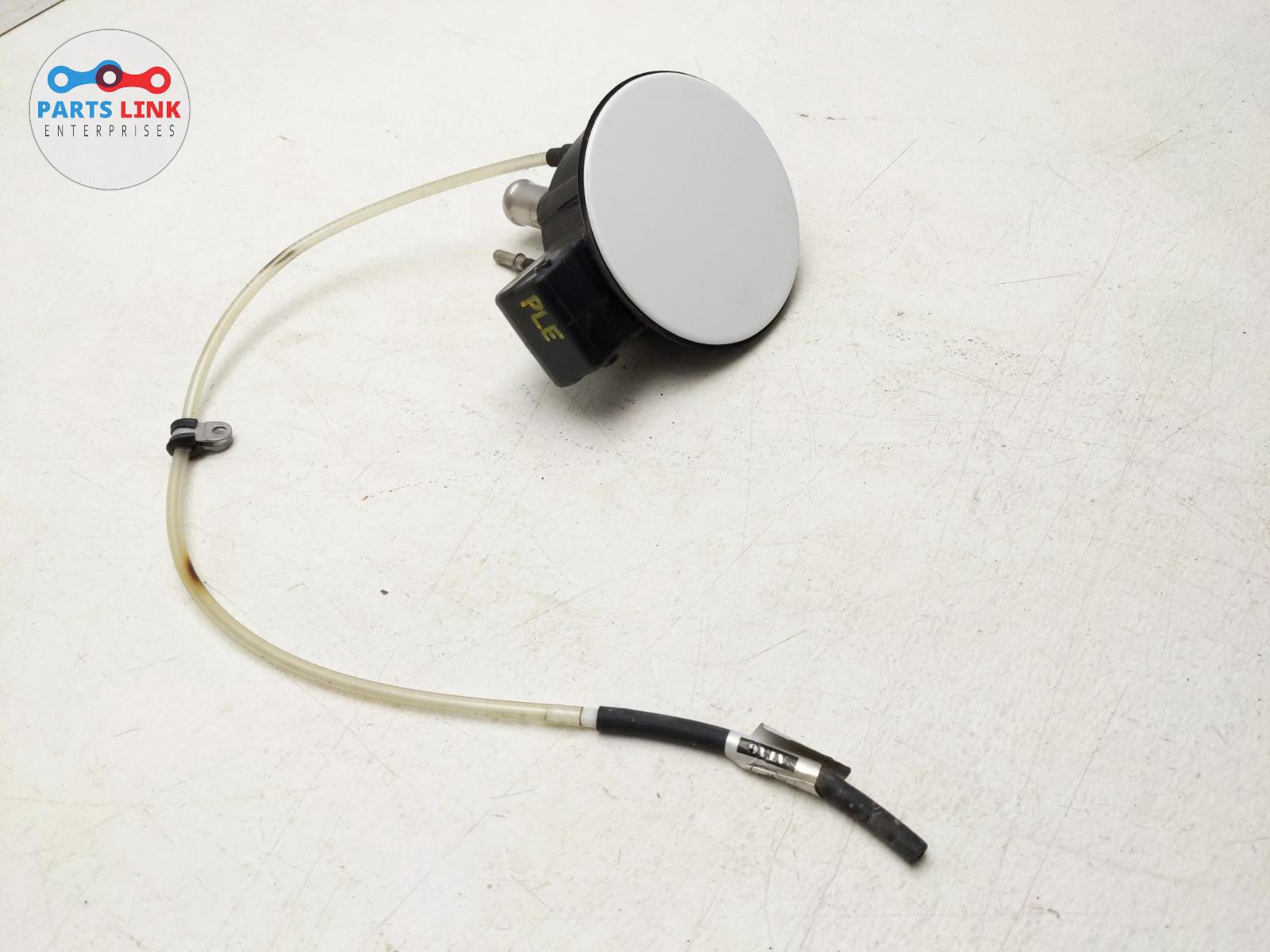 2010-14 LAMBORGHINI GALLARDO FUEL FILLER DOOR LID TRIM HOSE ASSEMBLY LP550 LP560