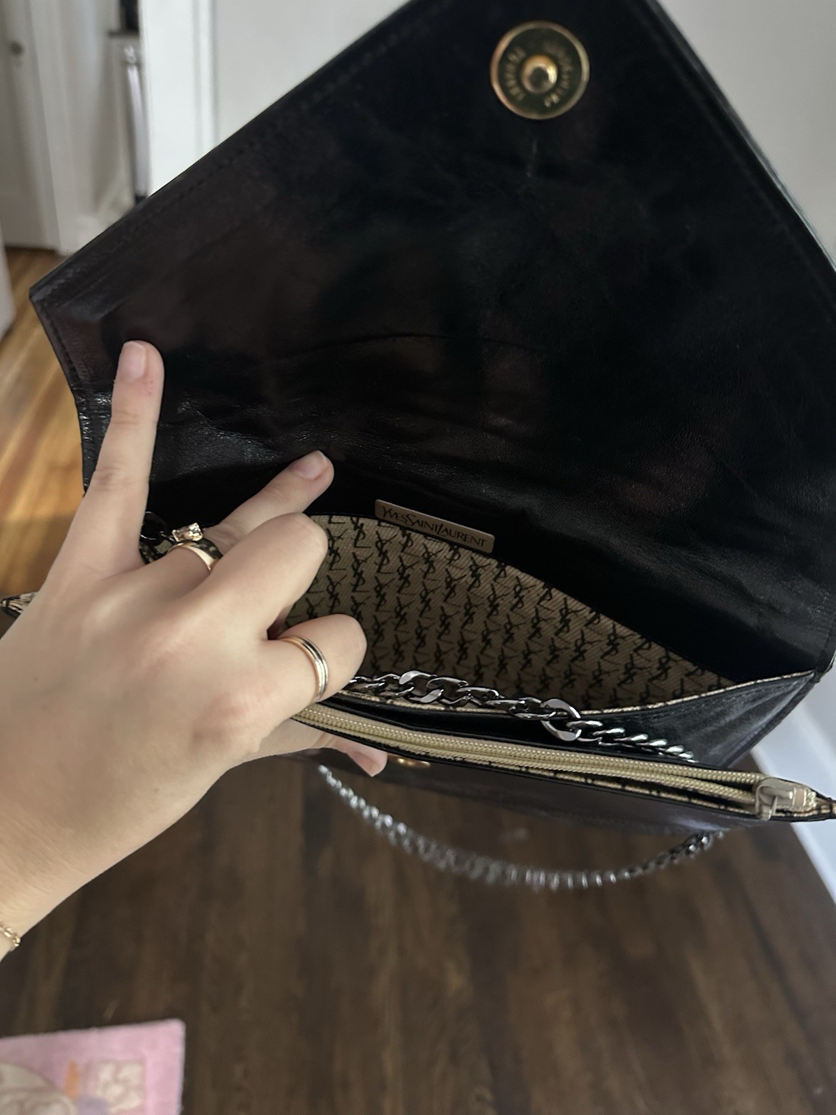 Pochette YSL Saint Laurent in pelle trapuntata nera busta pochette 24 5 cm usata