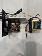 Onkyo Amplificatore/Trasformatore/LED subwoofer 8", da SKW-200