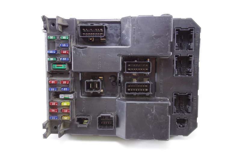 peugeot 307 cigarette lighter fuse Peugeot 307 Fuse Box 9651197380A 9651197380 A 9651196680A