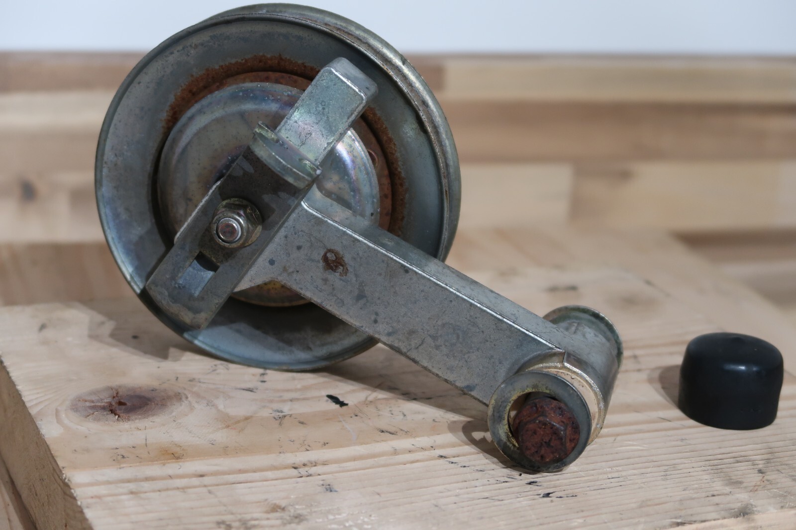 JOHN DEERE 1025R 1026R TRACTOR MOWER DECK BELT TENSIONER IDLER ARM