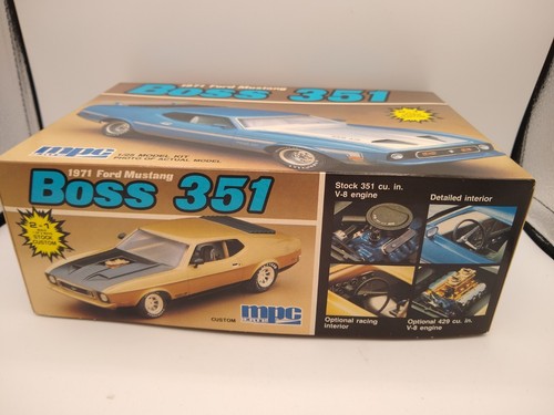 MPC 1971 MUSTANG BOSS 351 OPEN BOX with SEALED BAGS - Appears Complete ERTL - Picture 2 of 8