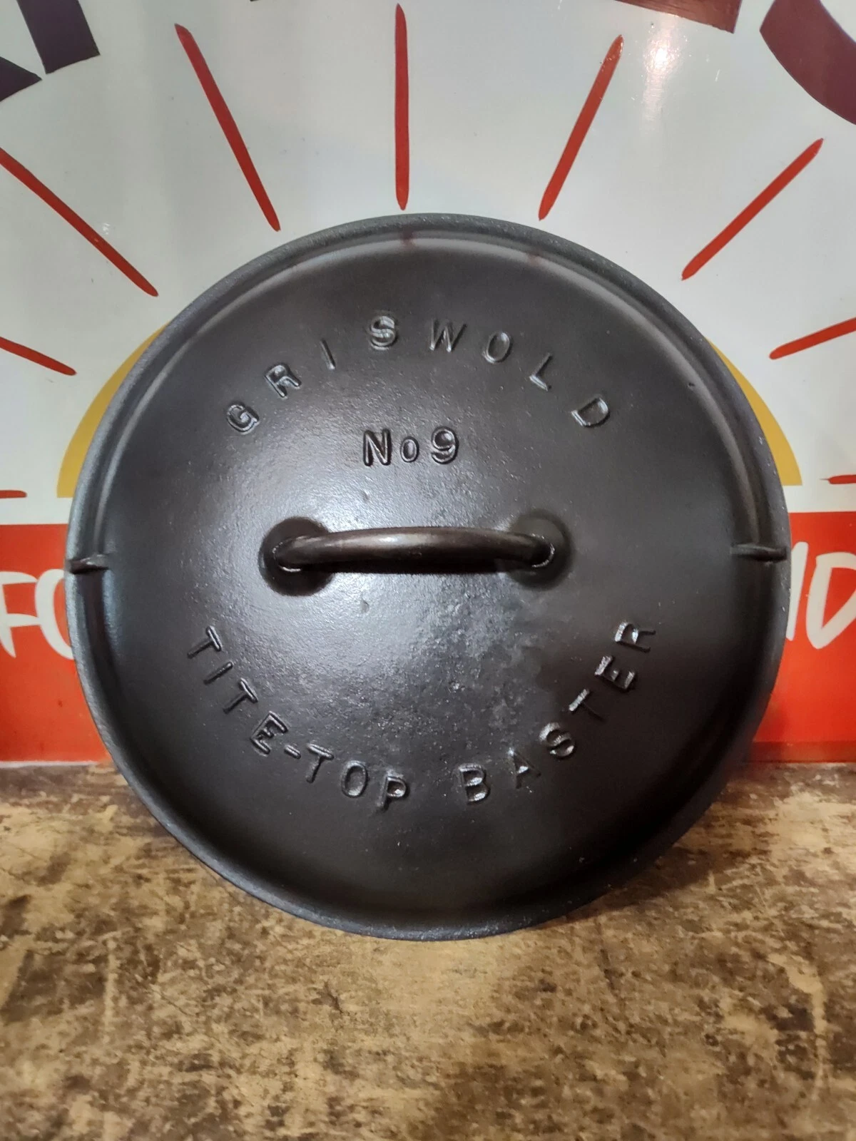 "Fully Restored" GRISWOLD #9 Cast Iron Dutch Oven Lid Slant Logo Seasoned