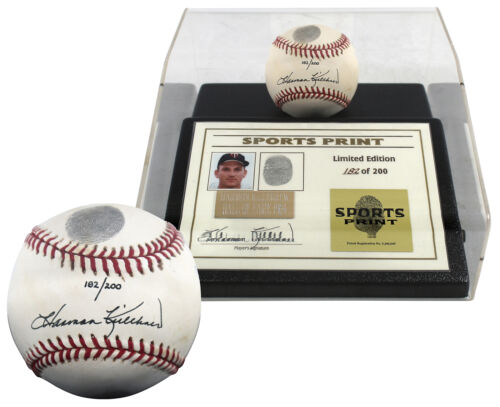 Twins Harmon Killebrew Signed Thumbprint Baseball LE #'d/200 w/ Display Case BAS - Picture 1 of 5