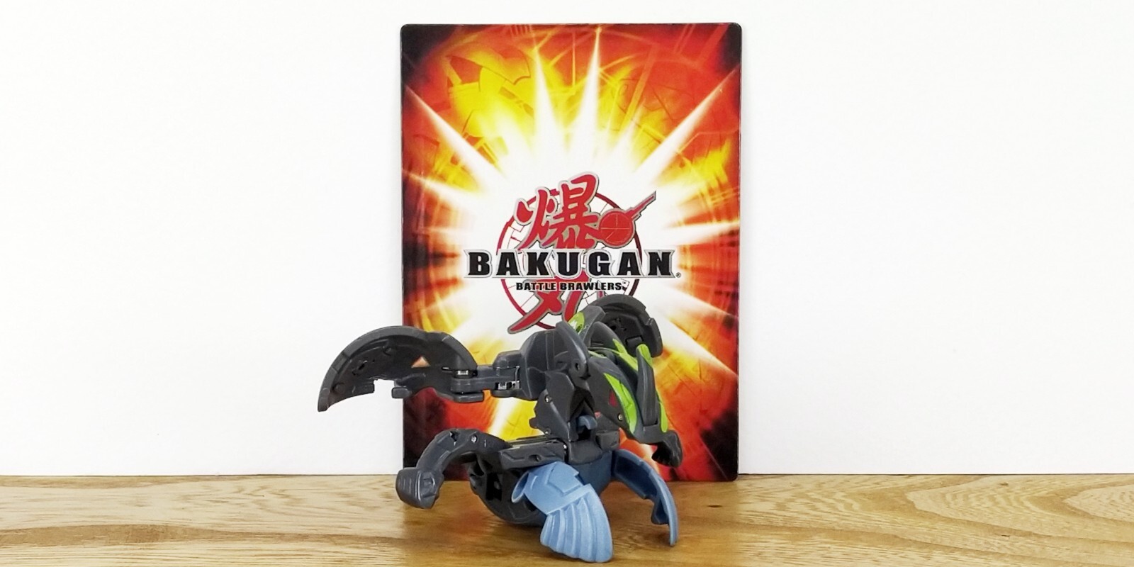 BAKUGAN Baku Sky Raider "Baku Lava Storm" Darkus FUSION DRAGONOID 1020G SM/SEGA