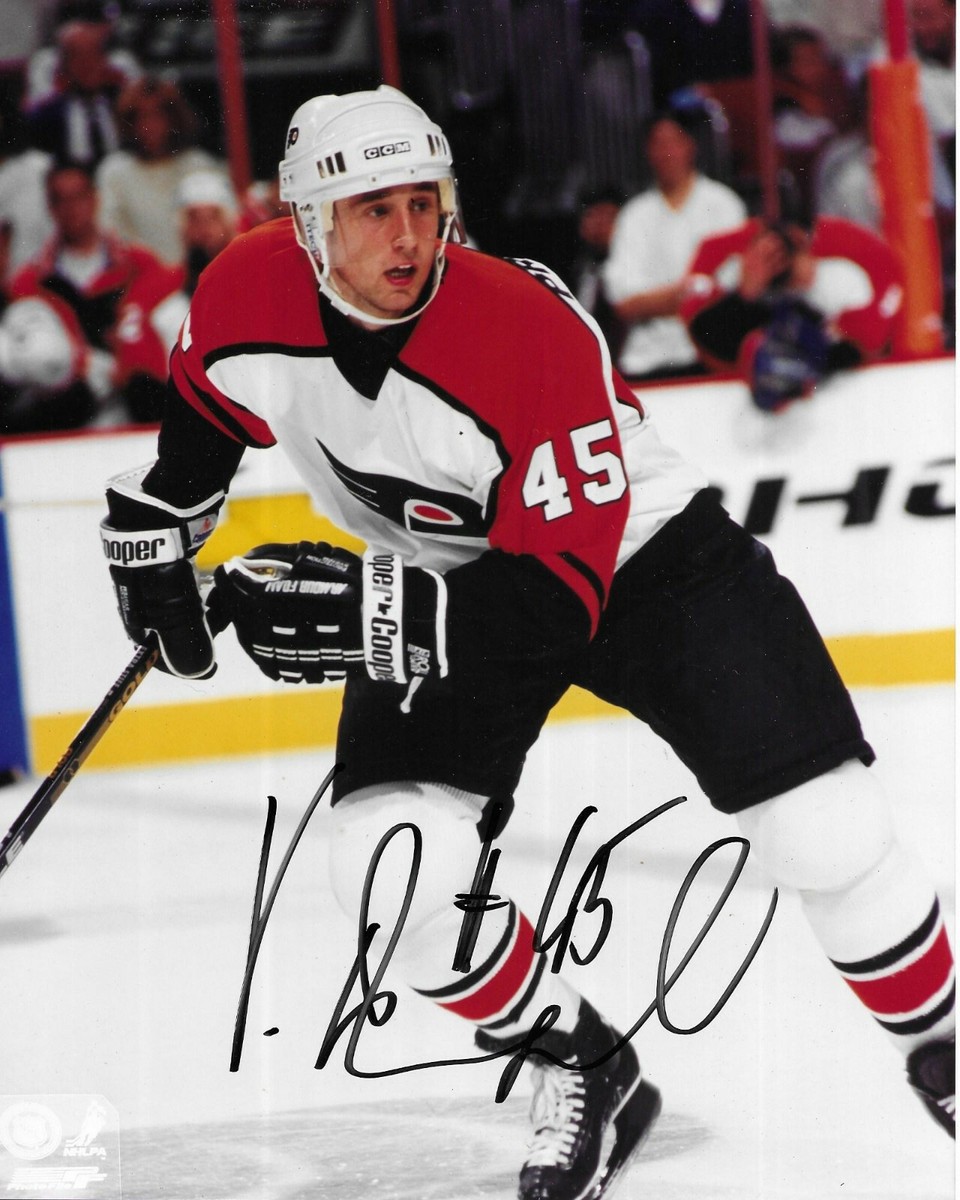 VINNY PROSPAL Autographed Signed 8 x 10 Hockey Photo Philadelphia