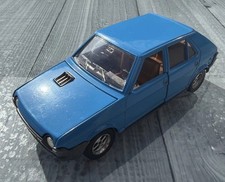 MEBETOYS FIAT RITMO/STRADA 5 PORTE BLU VINTAGE ANNI 70/80 ITALIANO 1:25 PRESSOFUSO