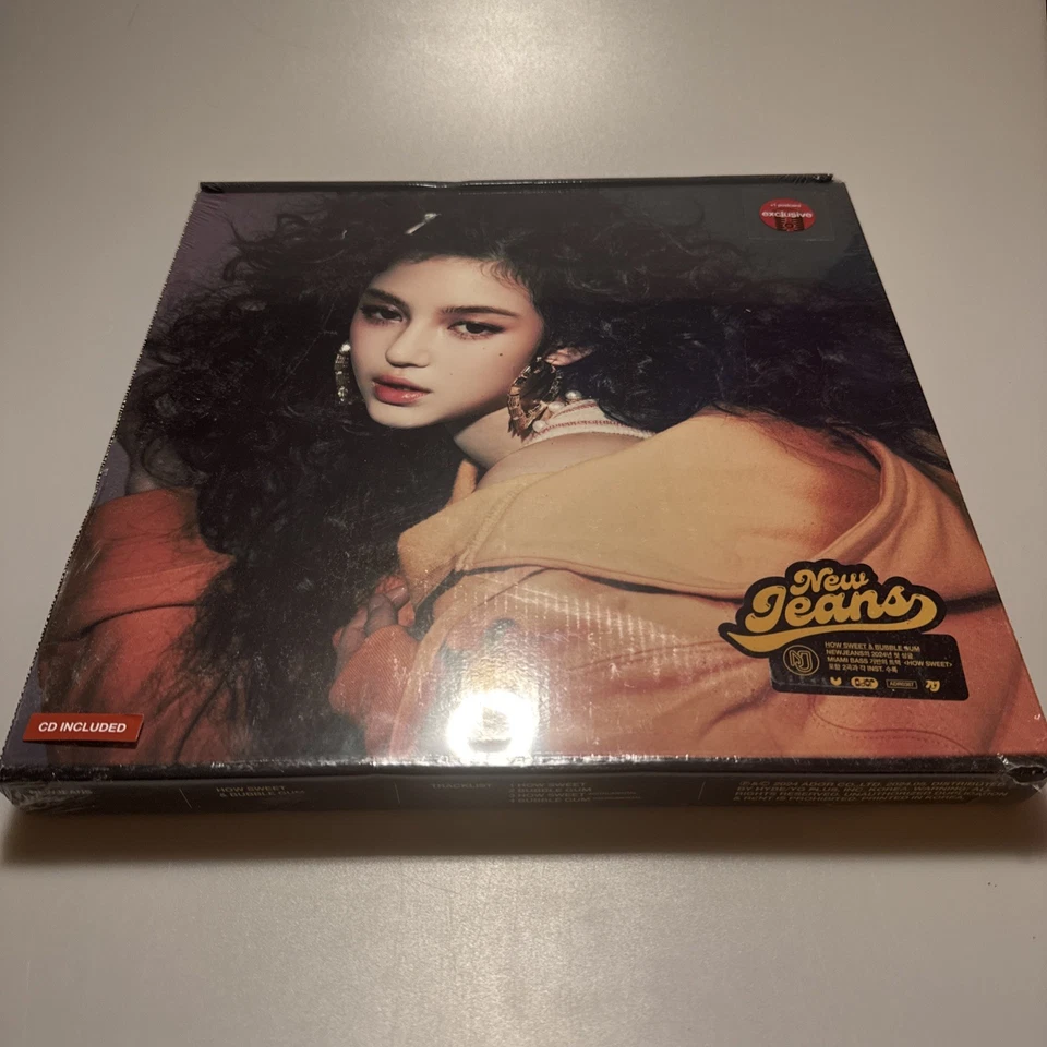 New Jeans - How Sweet & Bubble Gum Danielle Ver. SEALED Foto 2 de 4