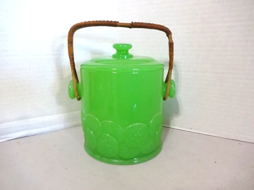 Fenton Jadeite Depression Glass Macaroon Cookie Jar w/Lid- #1681--EX!