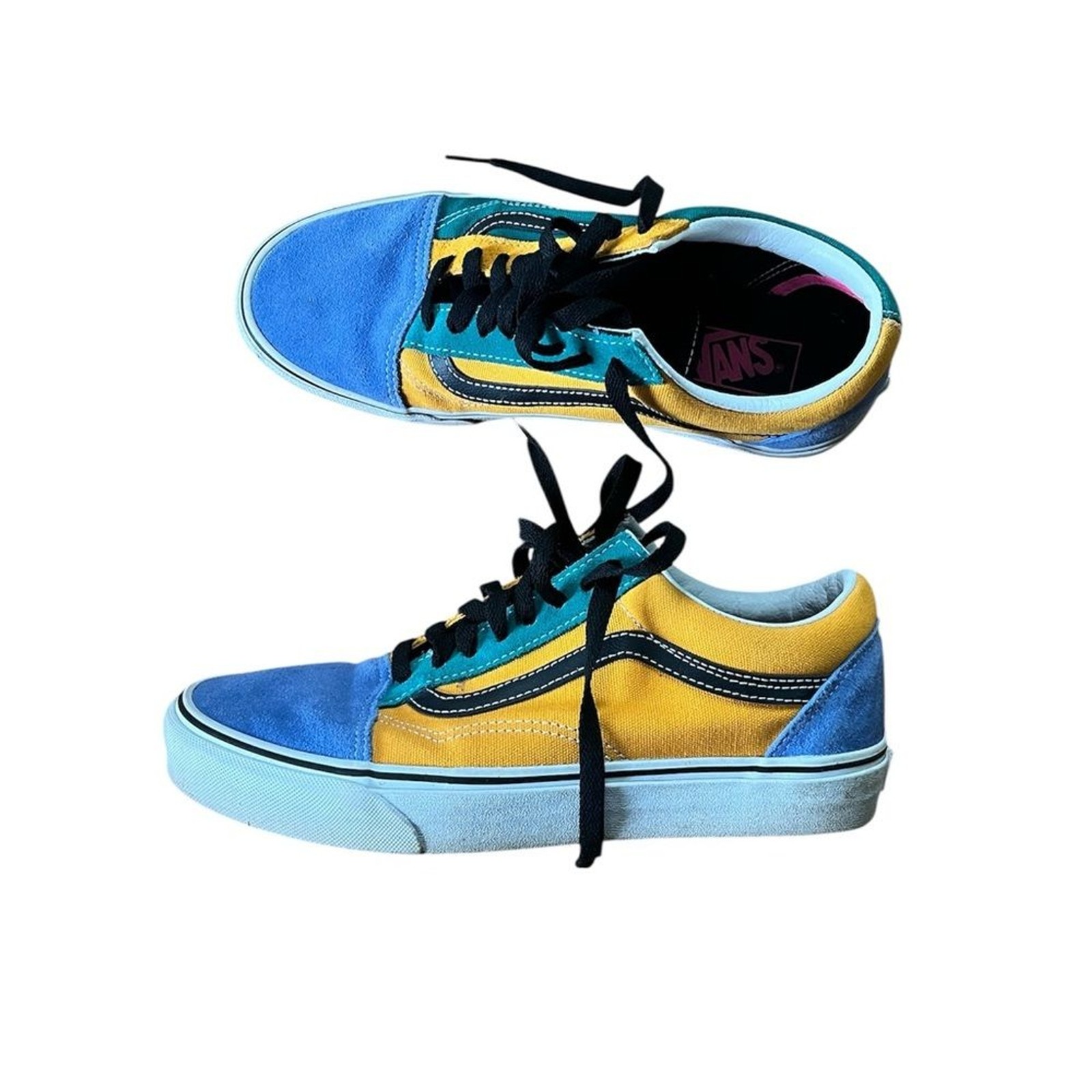 In Blue, Green, And Yellow